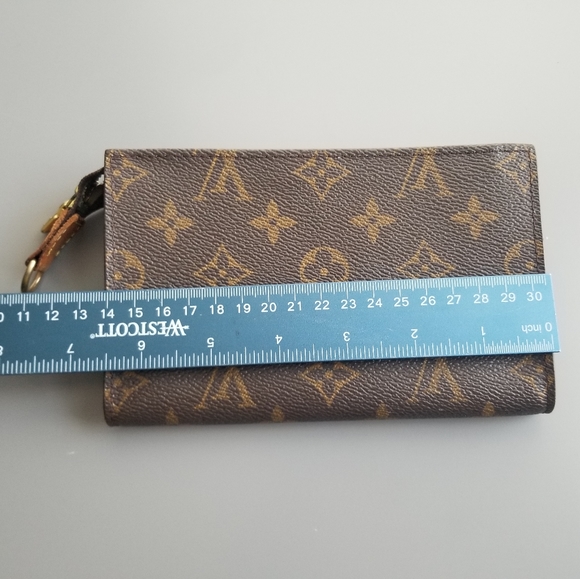 LOUIS VUITTON CLASSIC SIGNATURE Pouch Monogram print - Picture 2 of 16